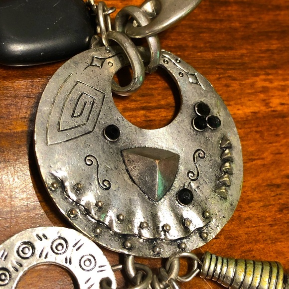 ☀️ Silver and Black Chunky Boho Necklace 21” Length - Picture 4 of 8